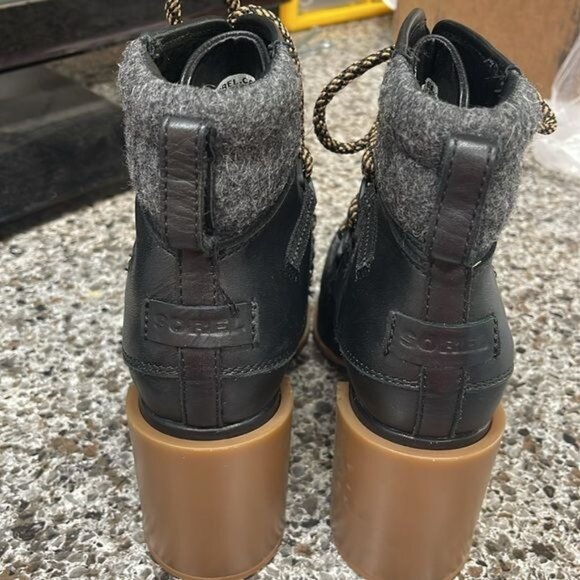 Sorel Women's Blake Waterproof Lace-Up Booties women’s 8 chunky platform shoes - Picture 8 of 16